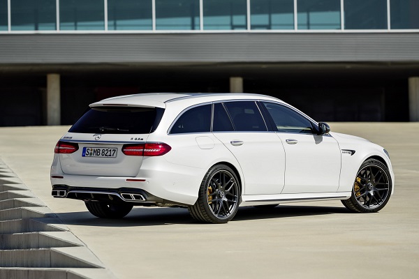 Mercedes-AMG показа новото E63 S Wagon